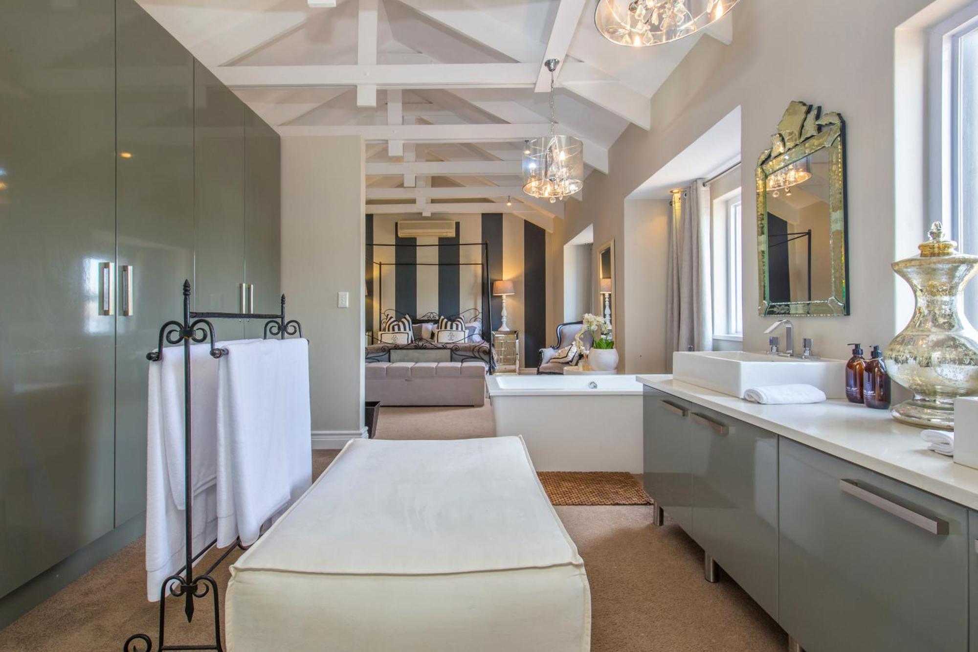 Thesen Harbour Town Apartments @ Beautiful Knysna Villas Δωμάτιο φωτογραφία